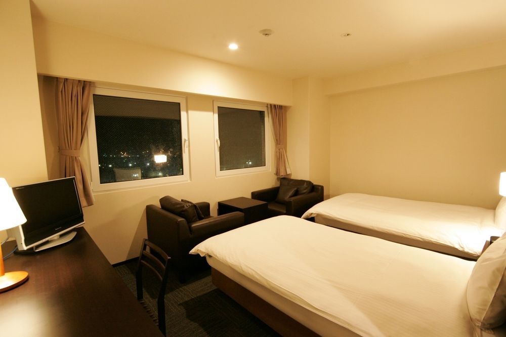 Green Rich Hotel Tosu Ekimae Esterno foto